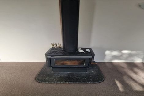 Photo of property in 1/19a Ribblesdale Road, Henderson, Auckland, 0612