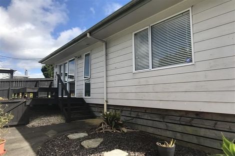 Photo of property in 163 Don Buck Road, Massey, Auckland, 0614