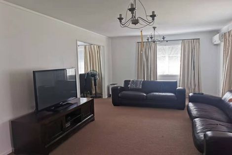 Photo of property in 4 Fieldstone Court, Northpark, Auckland, 2013