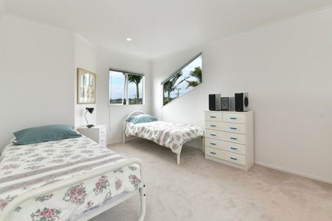 Photo of property in 174 Vipond Road, Stanmore Bay, Whangaparaoa, 0932