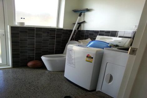 Photo of property in 19 Leburn Crescent, Flat Bush, Auckland, 2016