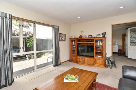Photo of property in 24b Picton Avenue, Riccarton, Christchurch, 8011