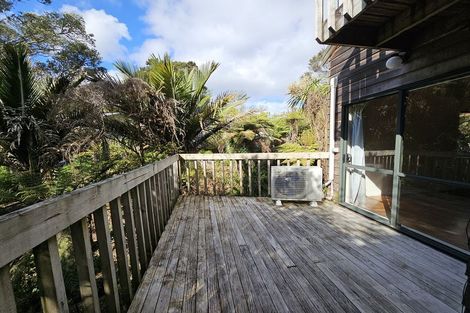 Photo of property in 50 Sunnyhaven Avenue, Beach Haven, Auckland, 0626