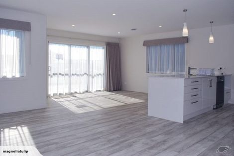 Photo of property in 2 Boulder Lane, Pyes Pa, Tauranga, 3112