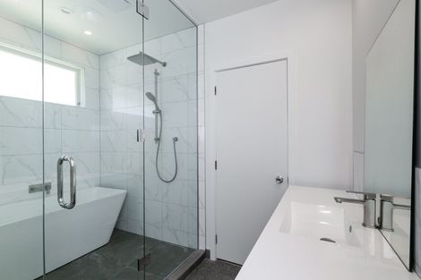 Photo of property in 6 Aotea Crescent, Havelock North, 4130