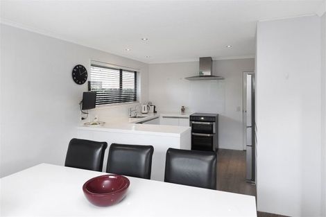 Photo of property in 1/31a Lansbury Avenue, Strowan, Christchurch, 8052