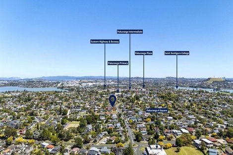 Photo of property in 121e Reeves Road, Pakuranga Heights, Auckland, 2010