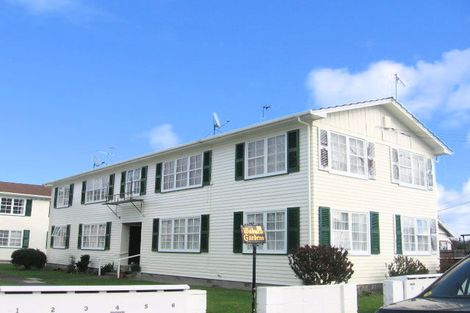 Photo of property in 1/95 Whites Line East, Waiwhetu, Lower Hutt, 5010