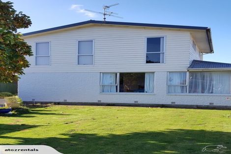 Photo of property in 15 Wychwood Crescent, Bishopdale, Christchurch, 8053