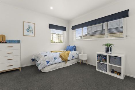 Photo of property in 379b Oceanbeach Road, Mount Maunganui, 3116