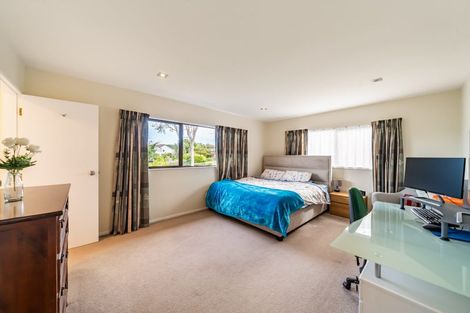 Photo of property in 9 Molyneux Close, Whitby, Porirua, 5024
