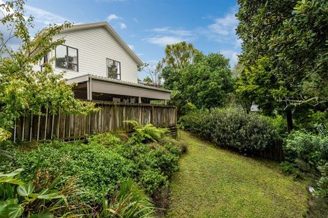 Photo of property in 3 Emery Grove, Bayview, Auckland, 0629
