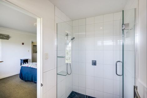 Photo of property in 28 Chester Street, Taradale, Napier, 4112