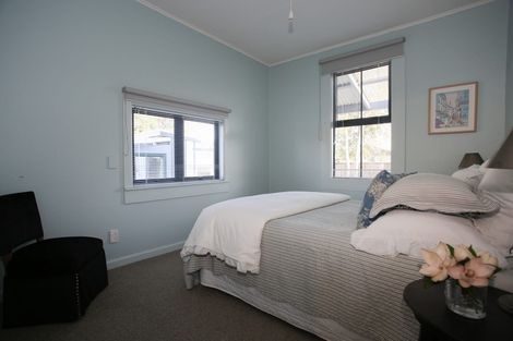 Photo of property in 9 Allens Lane, Clive, 4102