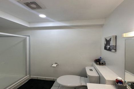 Photo of property in Terrace Tower Apartments, 126 The Terrace, Wellington Central, Wellington, 6011