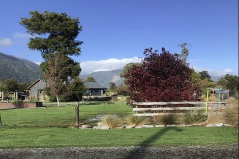 Photo of property in 2 Williams Drive, Fox Glacier, 7886