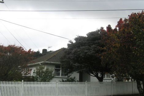 Photo of property in 21 Richard Grove, Stokes Valley, Lower Hutt, 5019