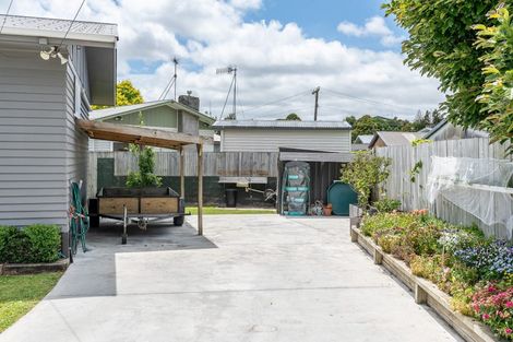 Photo of property in 16 Filmer Place, Melville, Hamilton, 3206