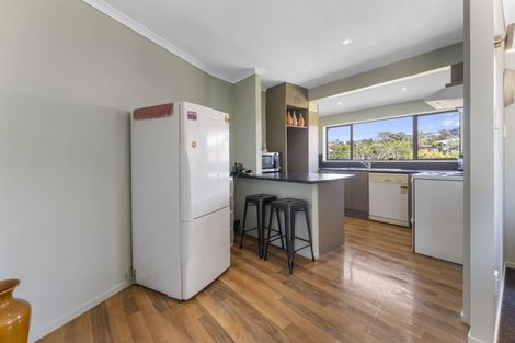 Photo of property in 62 Desert Gold Street, Ascot Park, Porirua, 5024