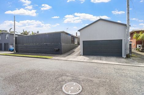 Photo of property in 23a Stoke Street, Westown, New Plymouth, 4310