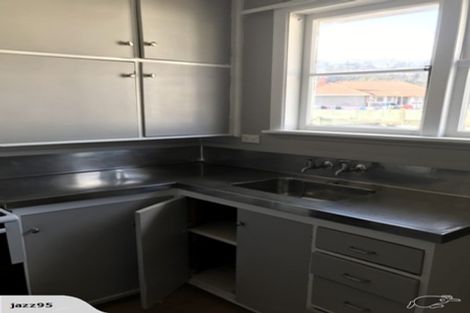 Photo of property in 10 Mayo Grove, Naenae, Lower Hutt, 5011