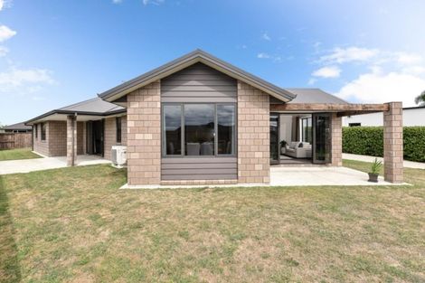 Photo of property in 15 Cole Thomas Place, Huntington, Hamilton, 3210