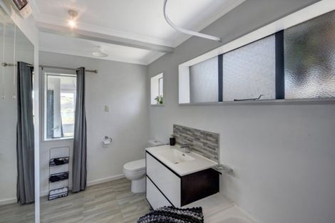 Photo of property in 59 Manapouri Street, Ravensbourne, Dunedin, 9022