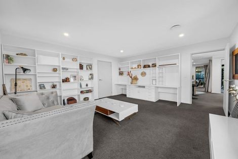 Photo of property in 2 Lochside Lane, Pokeno, 2402