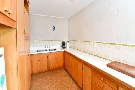 Photo of property in 64 Ardern Avenue, Stanmore Bay, Whangaparaoa, 0932