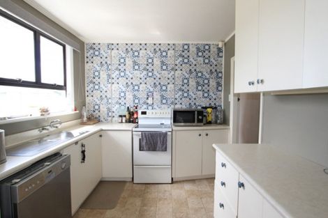 Photo of property in 42 Tararua Street, Pahiatua, 4910