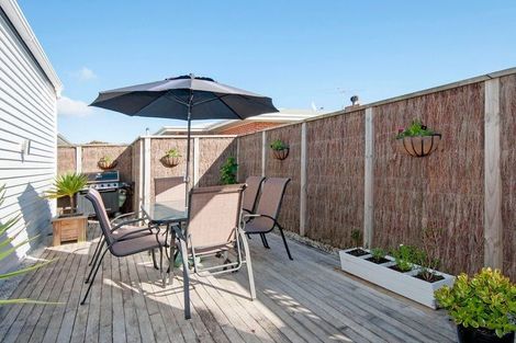 Photo of property in 37 Garden Road, Avalon, Lower Hutt, 5011