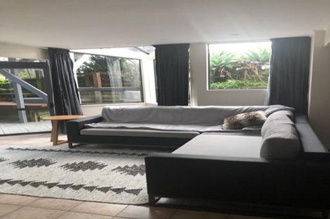 Photo of property in 45 Mana View Road, Paremata, Porirua, 5026