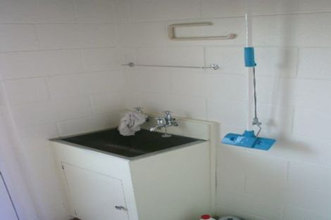 Photo of property in 2/20 Frankmoore Avenue, Johnsonville, Wellington, 6037