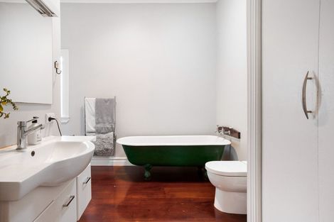 Photo of property in 311 Motutara Road, Muriwai, Waimauku, 0881