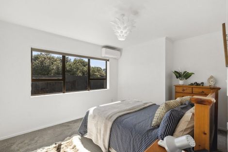 Photo of property in 2/10 Great South Road, Papakura, 2110