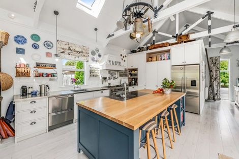 Photo of property in 18 Petticoat Lane, Doyleston, 7682