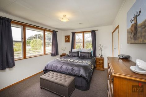 Photo of property in 1209 Camerons Line, Aorangi, Feilding, 4775