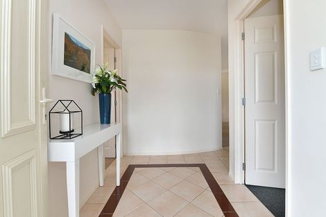 Photo of property in 9 Blue Heron Rise, Stanmore Bay, Whangaparaoa, 0932