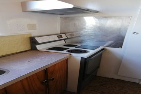 Photo of property in 16 Toru Street, Lyall Bay, Wellington, 6022