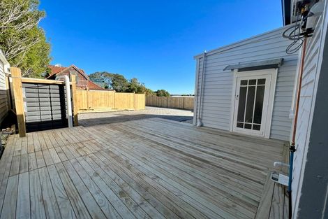 Photo of property in 1 Bulwer Street, Devonport, Auckland, 0624