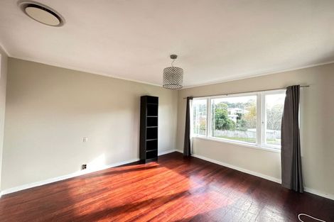 Photo of property in 43 Halver Road, Hillpark, Auckland, 2102