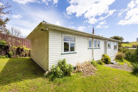 Photo of property in 86 South Road, Blagdon, New Plymouth, 4310