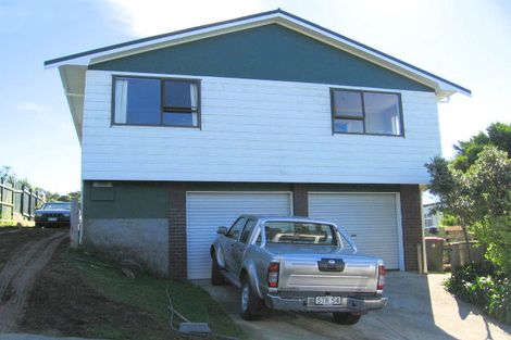 Photo of property in 4 Nalanda Crescent, Broadmeadows, Wellington, 6035