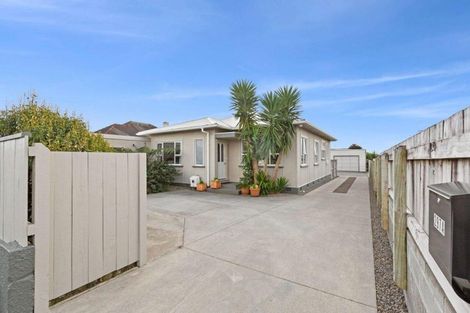Photo of property in 1/297 Carrington Street, Vogeltown, New Plymouth, 4310