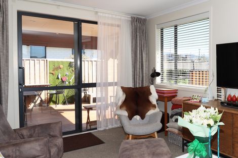 Photo of property in 3 Hereford Drive, Carterton, 5713