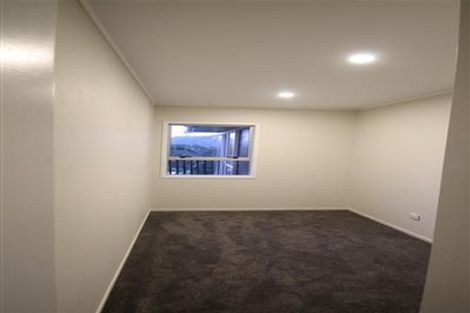 Photo of property in 40 Morriggia Place, Bayview, Auckland, 0629