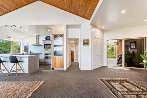 Photo of property in 41 Apotu Park Lane, Kauri, Kamo, 0185