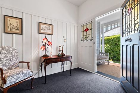 Photo of property in 21 Locarno Street, Opawa, Christchurch, 8023