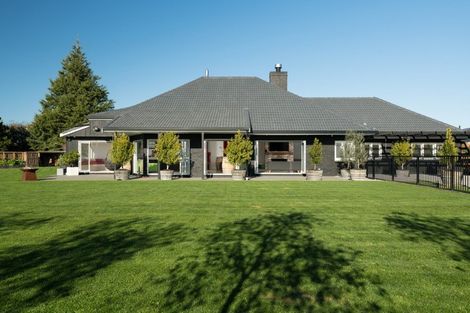 Photo of property in 28 Hanlow Place, Pyes Pa, Tauranga, 3112