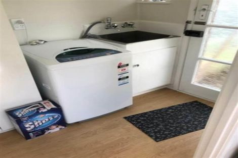 Photo of property in 1/78 Glamorgan Drive, Torbay, Auckland, 0630